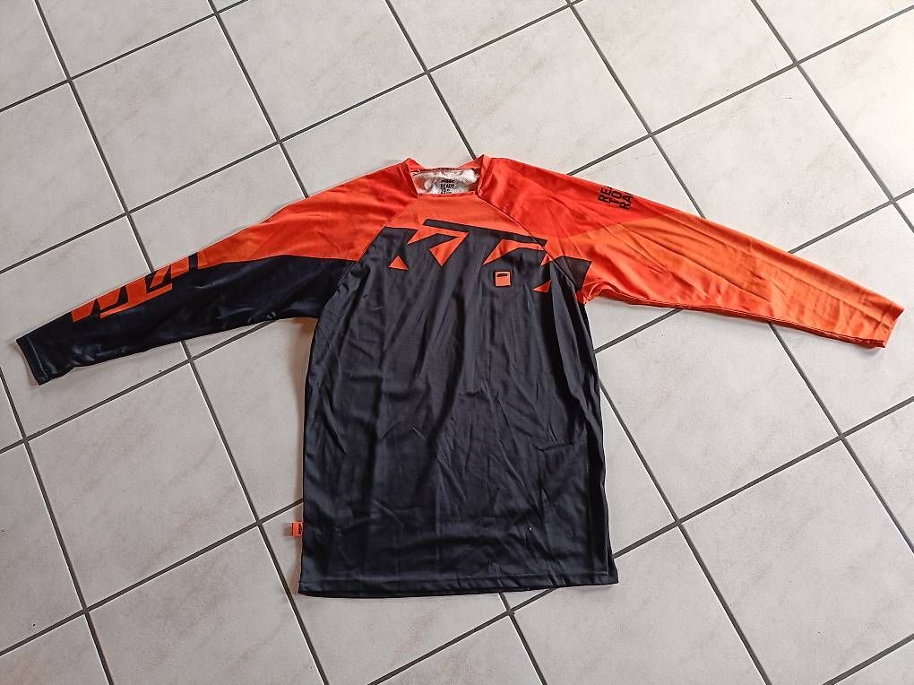 T-shirt: KTM Raceing Shirt – Usato da Otelfingen venduto da YJ3000