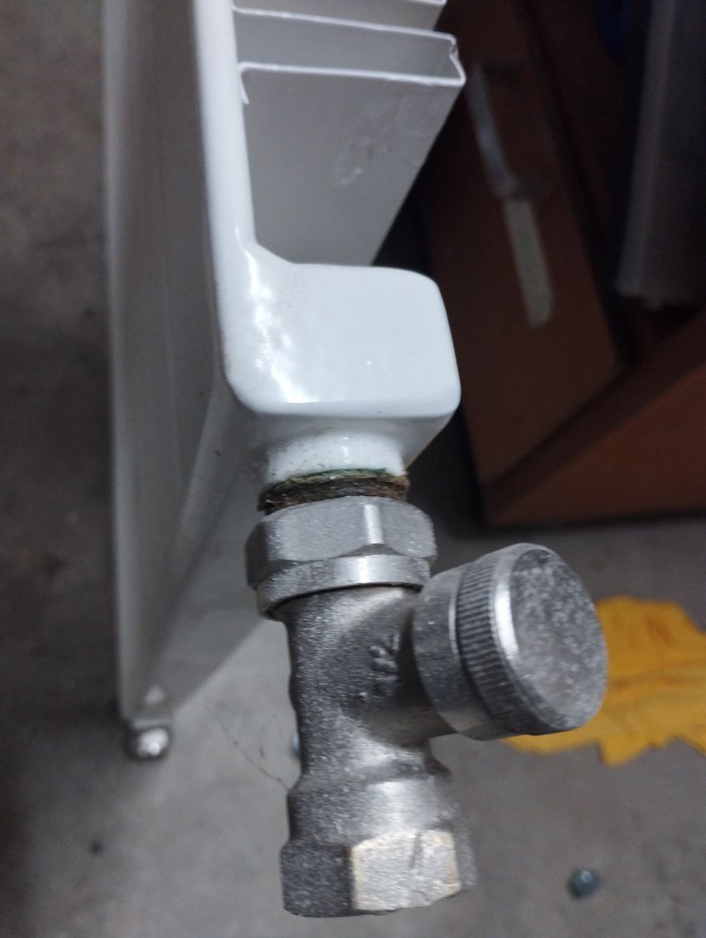 Heizgeräte: Heizkörper Radiator – Gebraucht aus Rheinsulz von EGON01 8