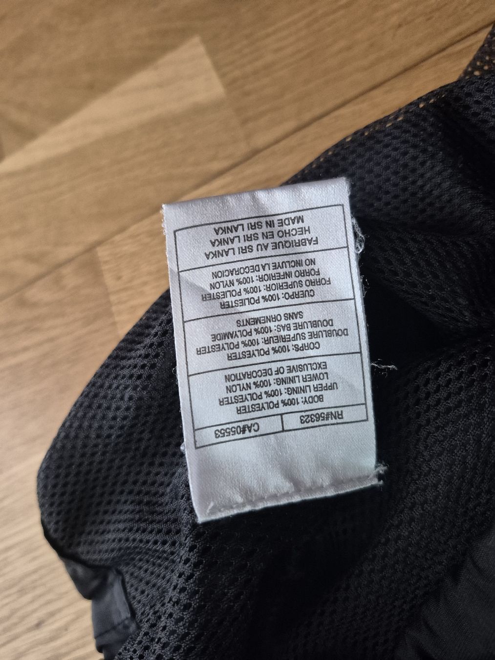 Nike Jacken: Veste Nike vintage 2000s  – Gebraucht aus Nidau von bab_nv6r 4