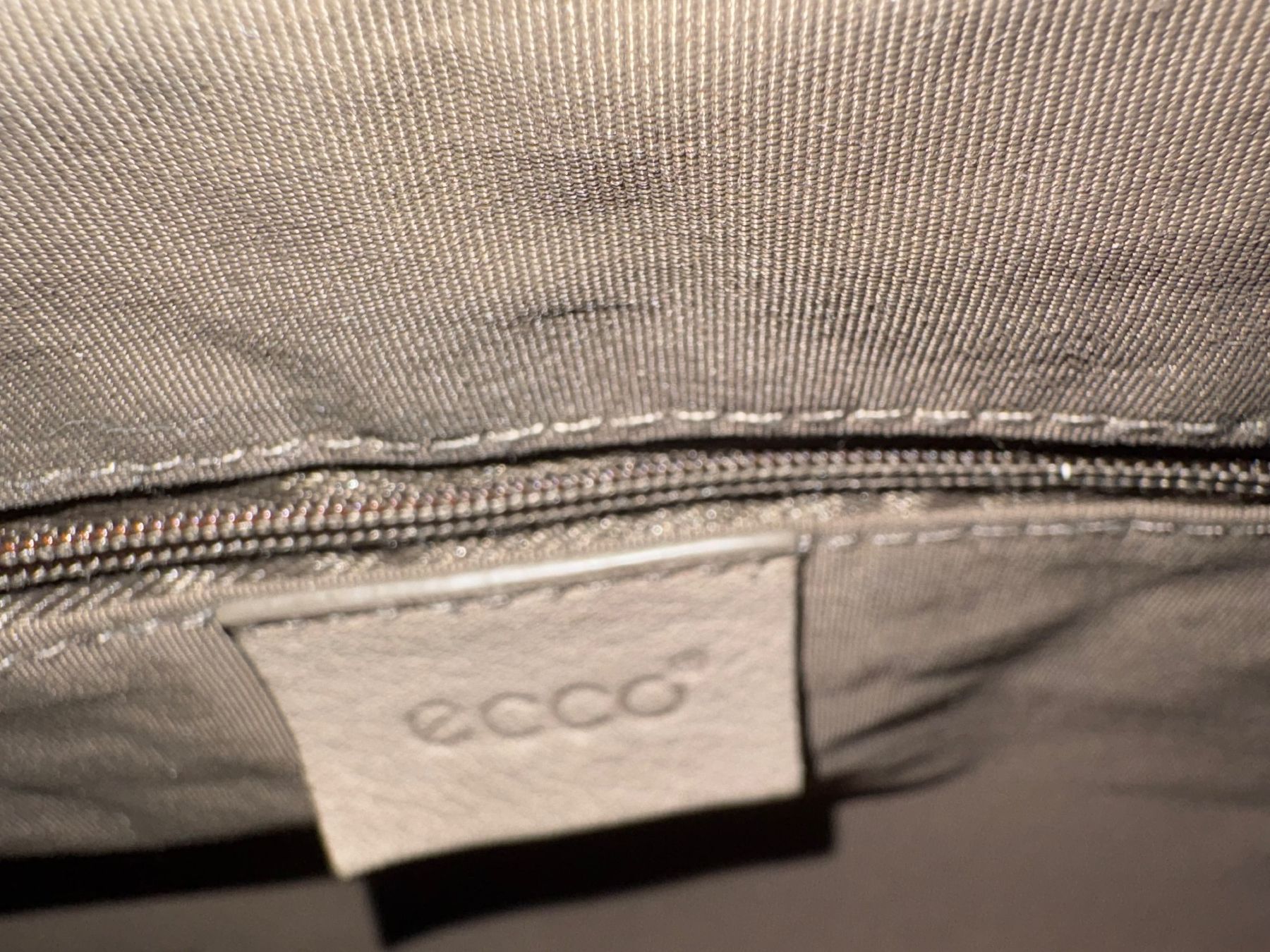 Ecco Borse da donna: Edle Ledertasche von ECCO – Usato da Uster venduto da pri_6r68 2