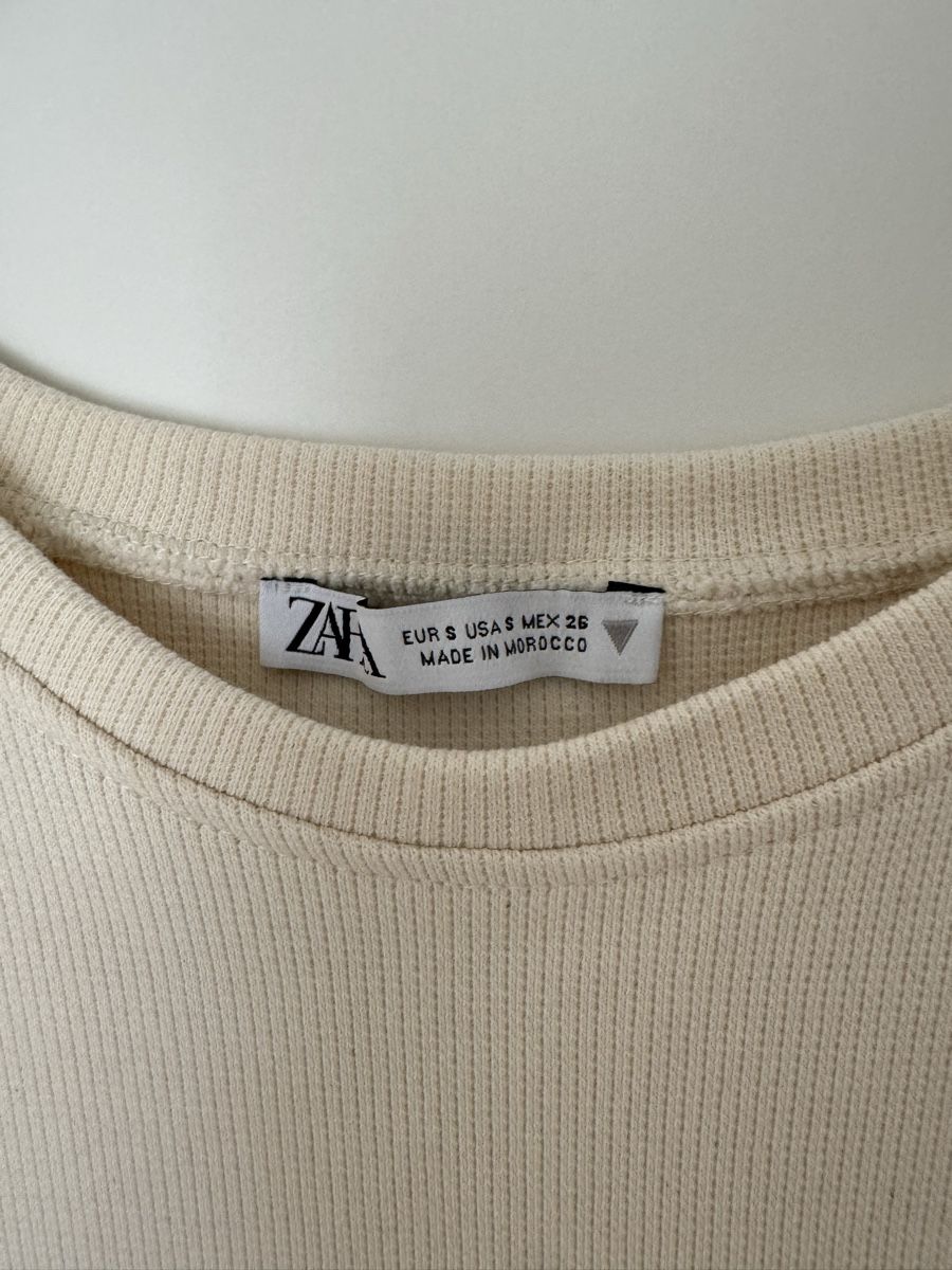 Zara Vestiti: Zara Kleid Hellbeige in S – Usato da Altendorf venduto da Anjapple 1