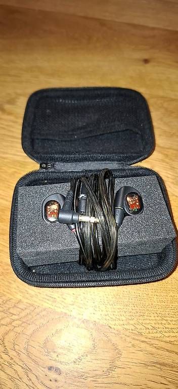Cuffie: Kopfhörer In-Ear: Audio Technica ATH-E70 – Usato da Basel venduto da Lukesh667 2