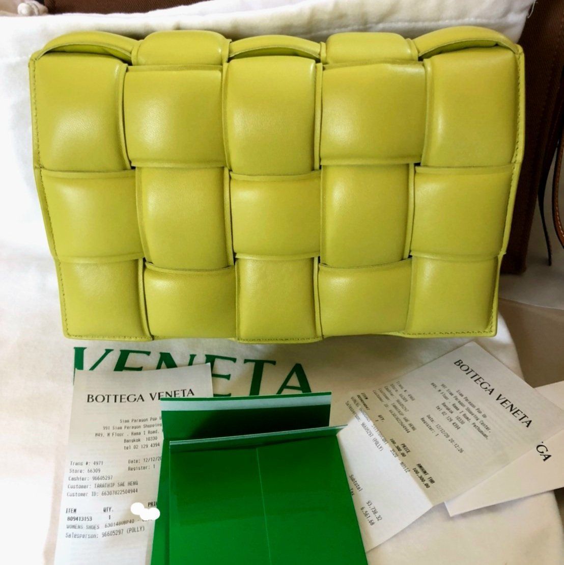 Bottega Veneta Taschen: Bottega Veneta Cassette Bag – Gebraucht aus Zürich von Stila17