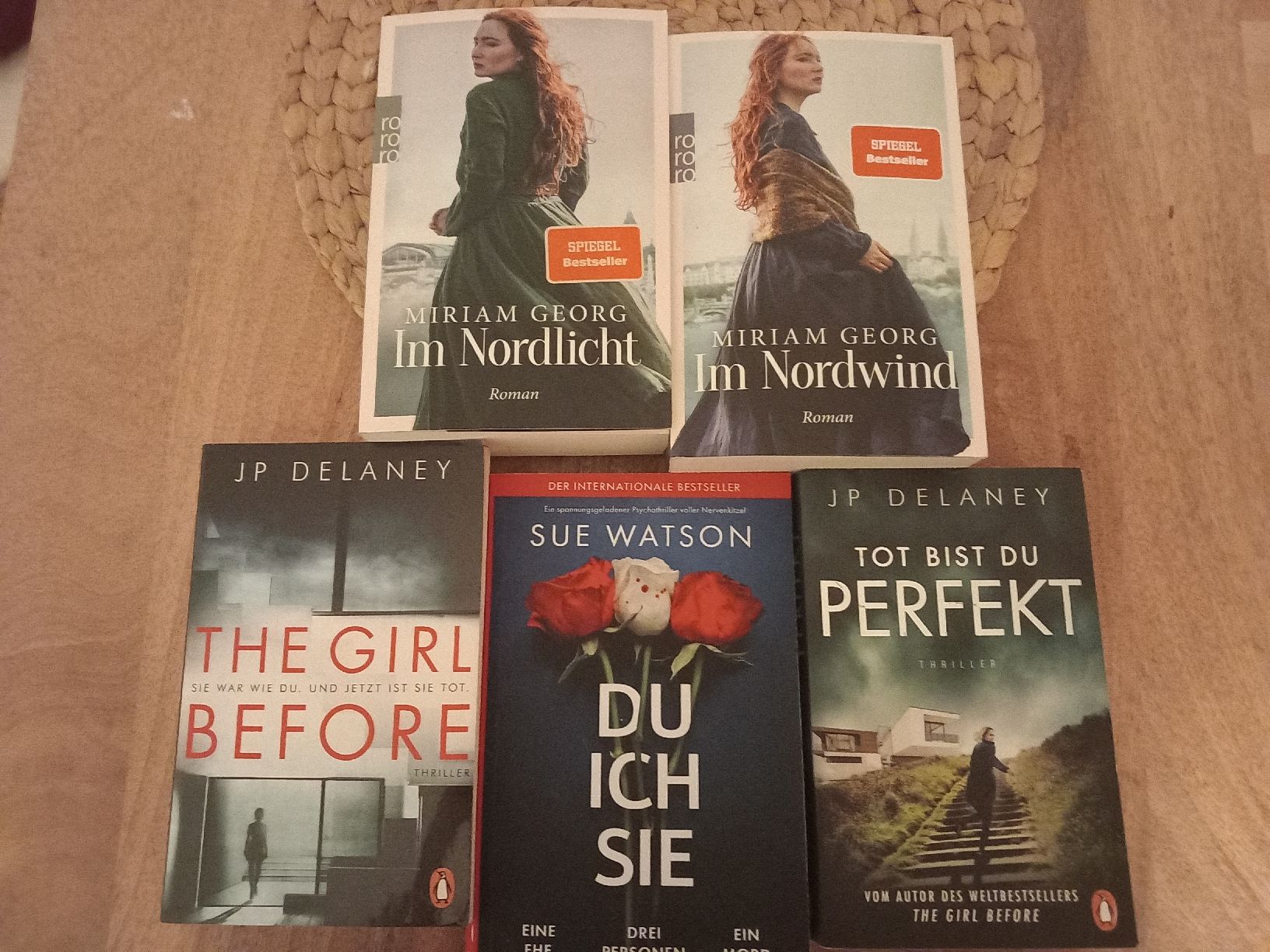 Livres: Bücherpaket 5 x – D'occasion à Wanzwil par lonelybeachhouse