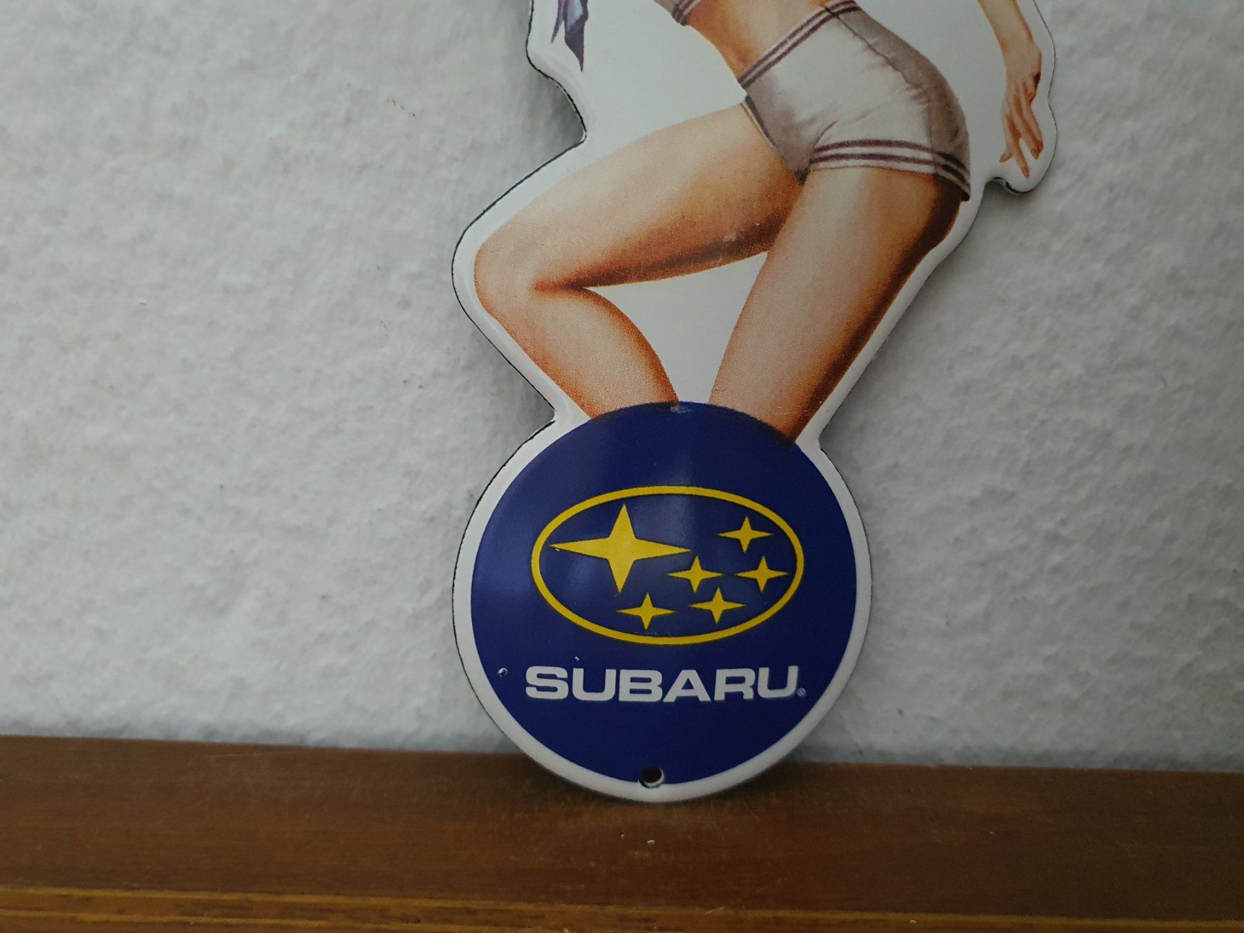 Emailschild Subaru Logo Pin Up Girl Emaille Schild Reklame (Neu (gemäss ...