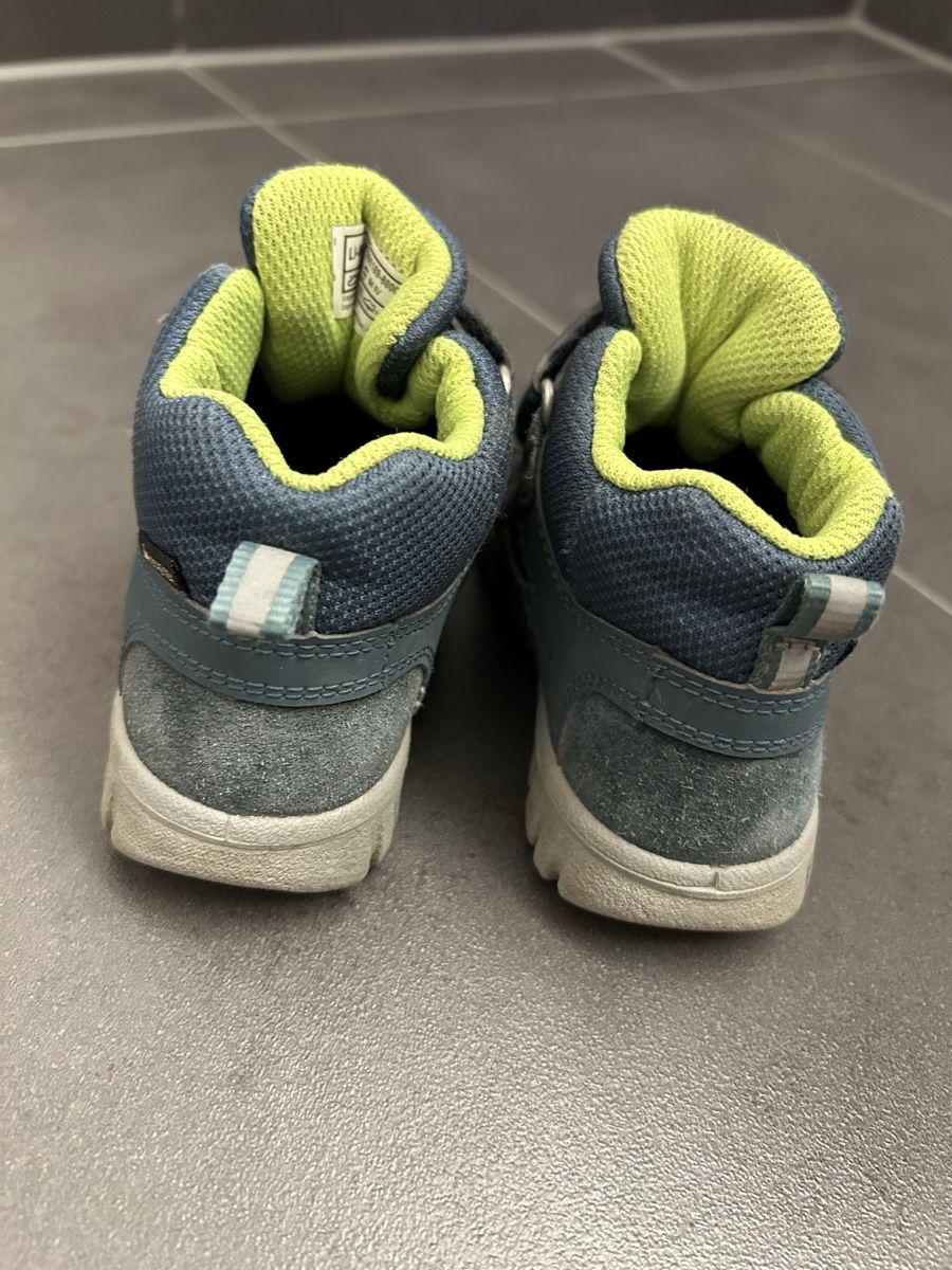 Superfit Scarpe per ragazzi: Superfit Schuhe Gr 23 Goretex – Usato da Bern venduto da Starbacks 2