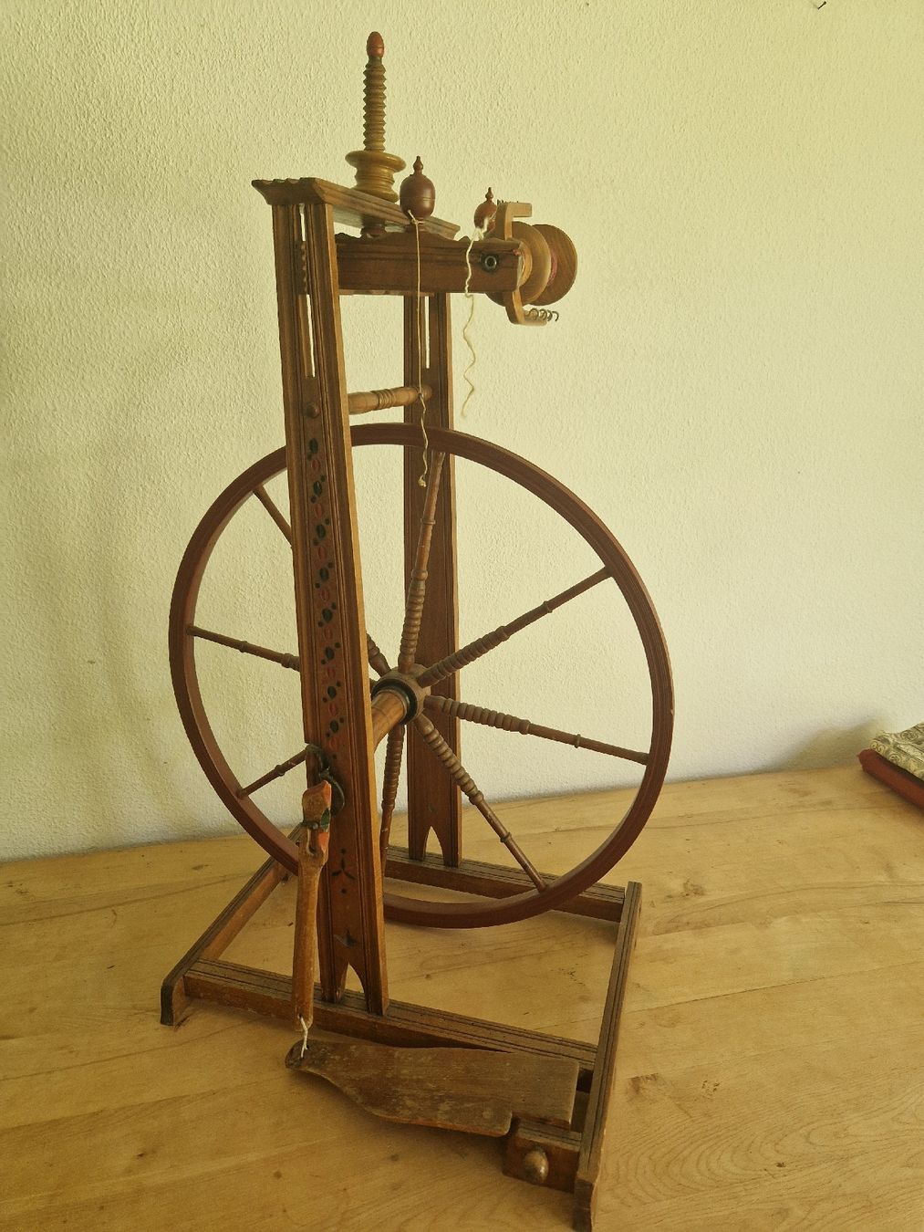 Ruote per filare: Antikes Spinnrad 1881 – Usato da Basel venduto da Luckyvrena