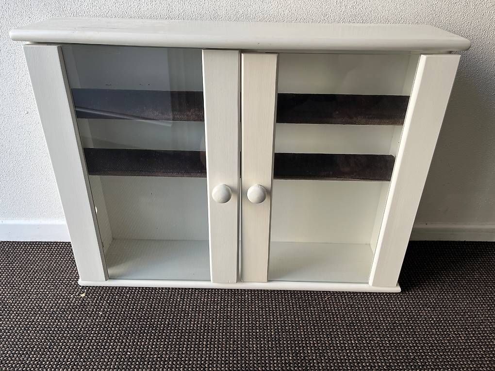 Armadi: Uhrenschrank – Usato da Lufingen venduto da slowflyer1 1