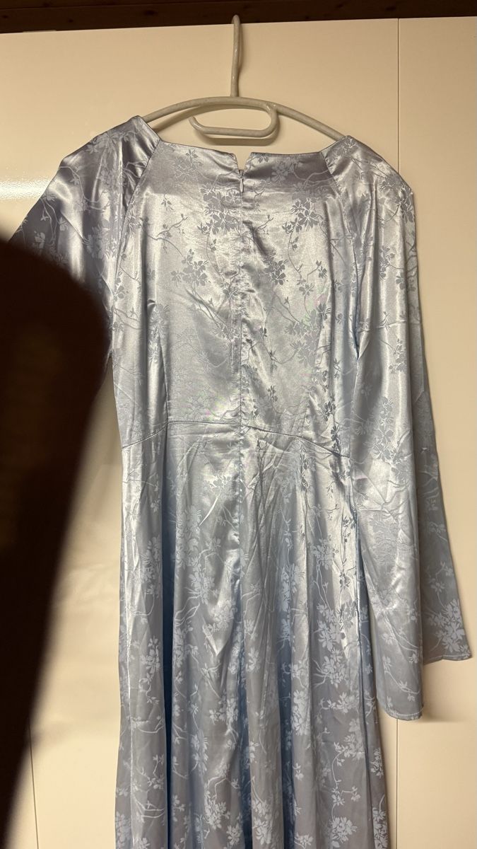 Robes: Festkleid süss gr M – Neuf (Voir description) à Haslen GL par rana04 3