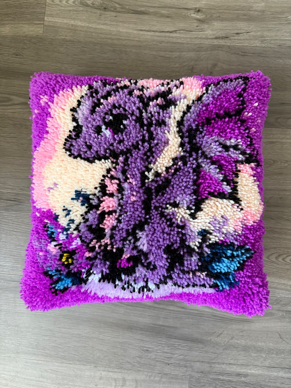 Cuscini: Kissen mit Drache 40x40 cm – Nuovo (secondo la descrizione) da Mörschwil venduto da Panda9