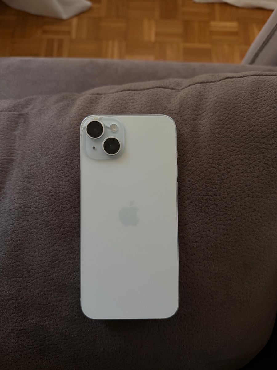 Apple Handys / Smartphones: Apple iPhone 15 Plus hellblau – Gebraucht aus Volketswil von Bachmann7 1