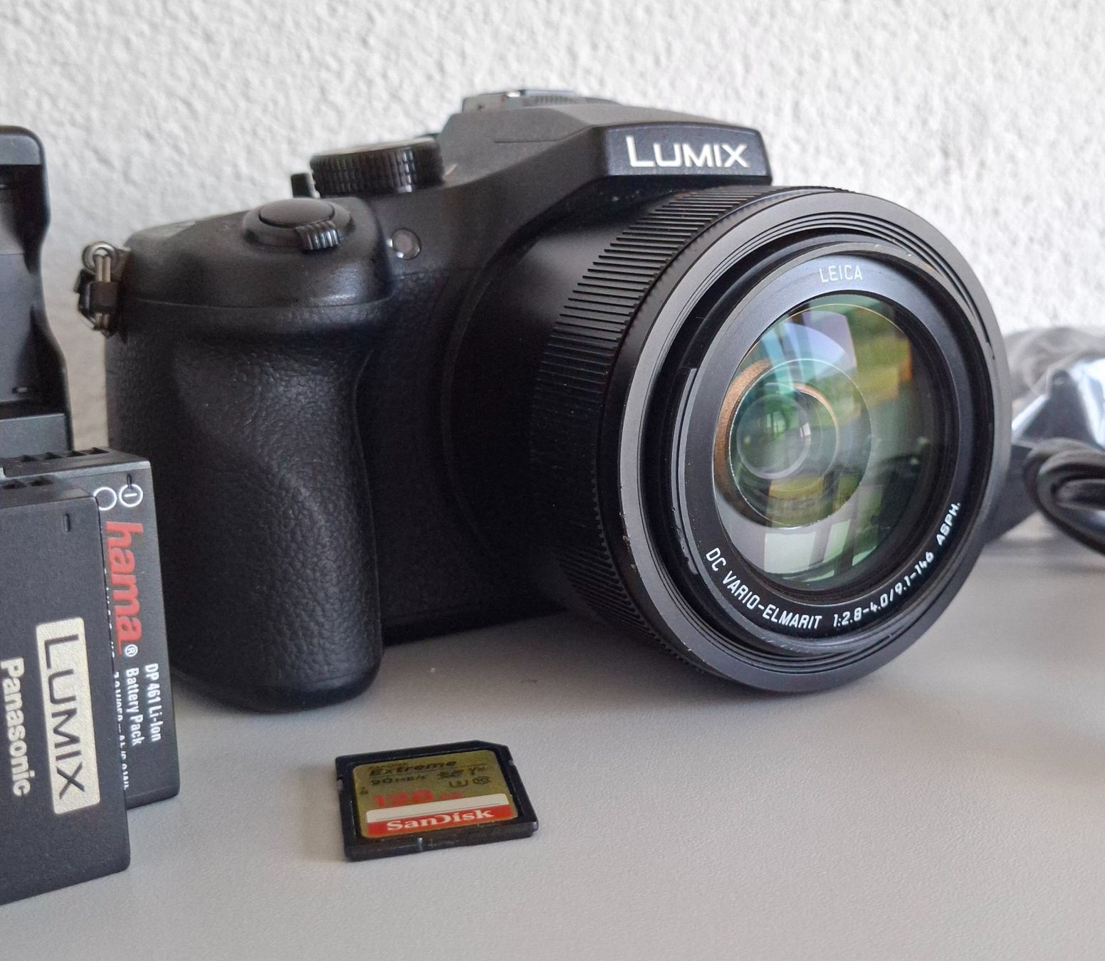 Panasonic Appareil photo: PANASONIC LUMIX FZ1000 SET – D'occasion à Oftringen par Fliby 1