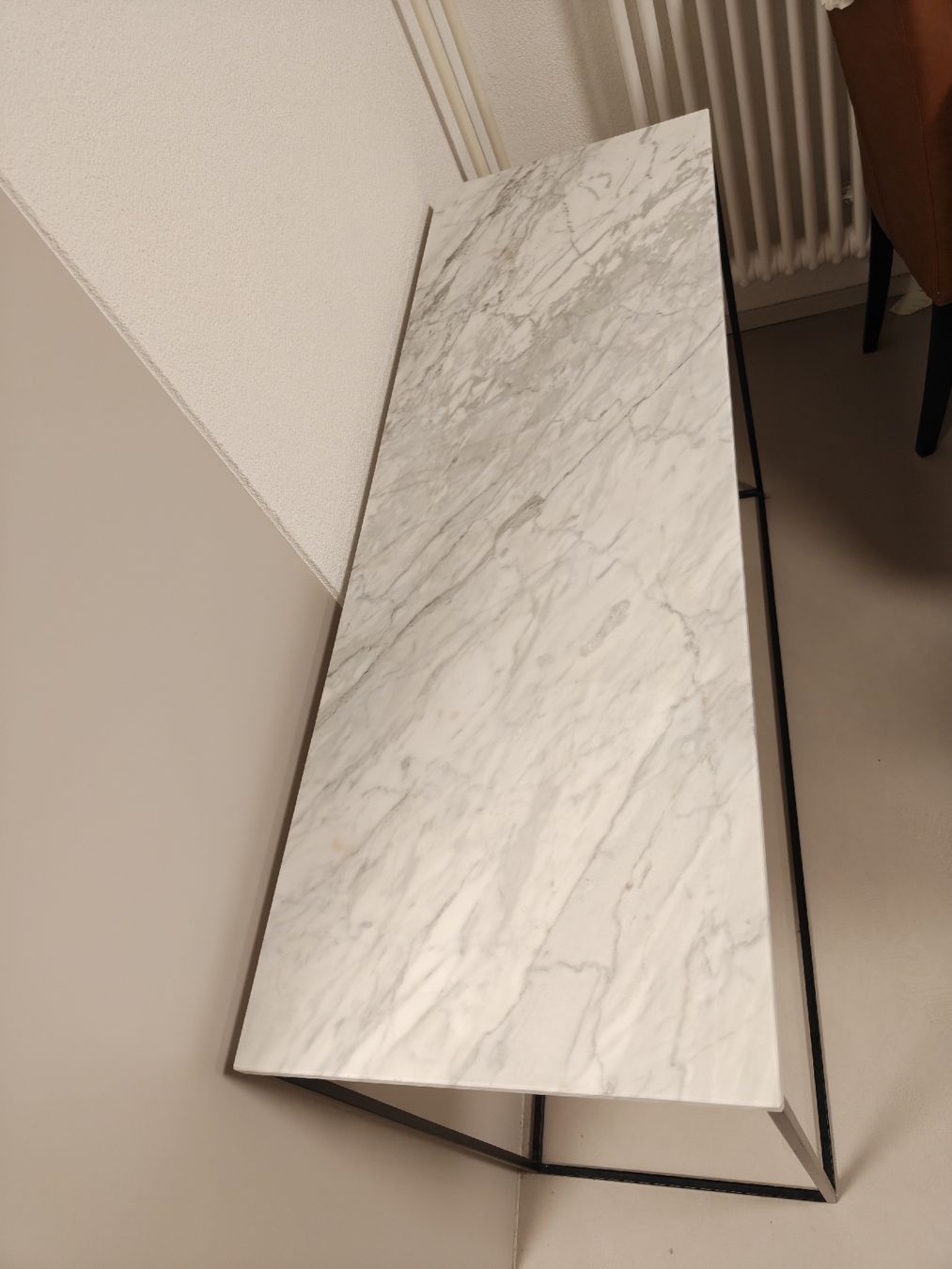 Tables: Konsolentisch mit Marmorplatte / Console Table Marble Top – D'occasion à Bern par Mik_2rmd 1
