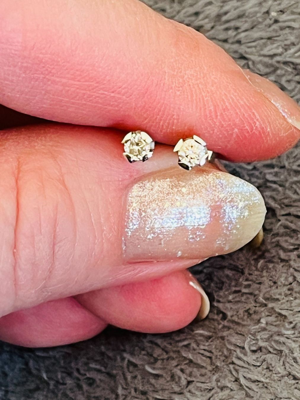 Ohrringe & -stecker: Natural Diamond white gold 14 ct earrings – Neu (gemäss Beschreibung) aus Genève von AGBERG 7