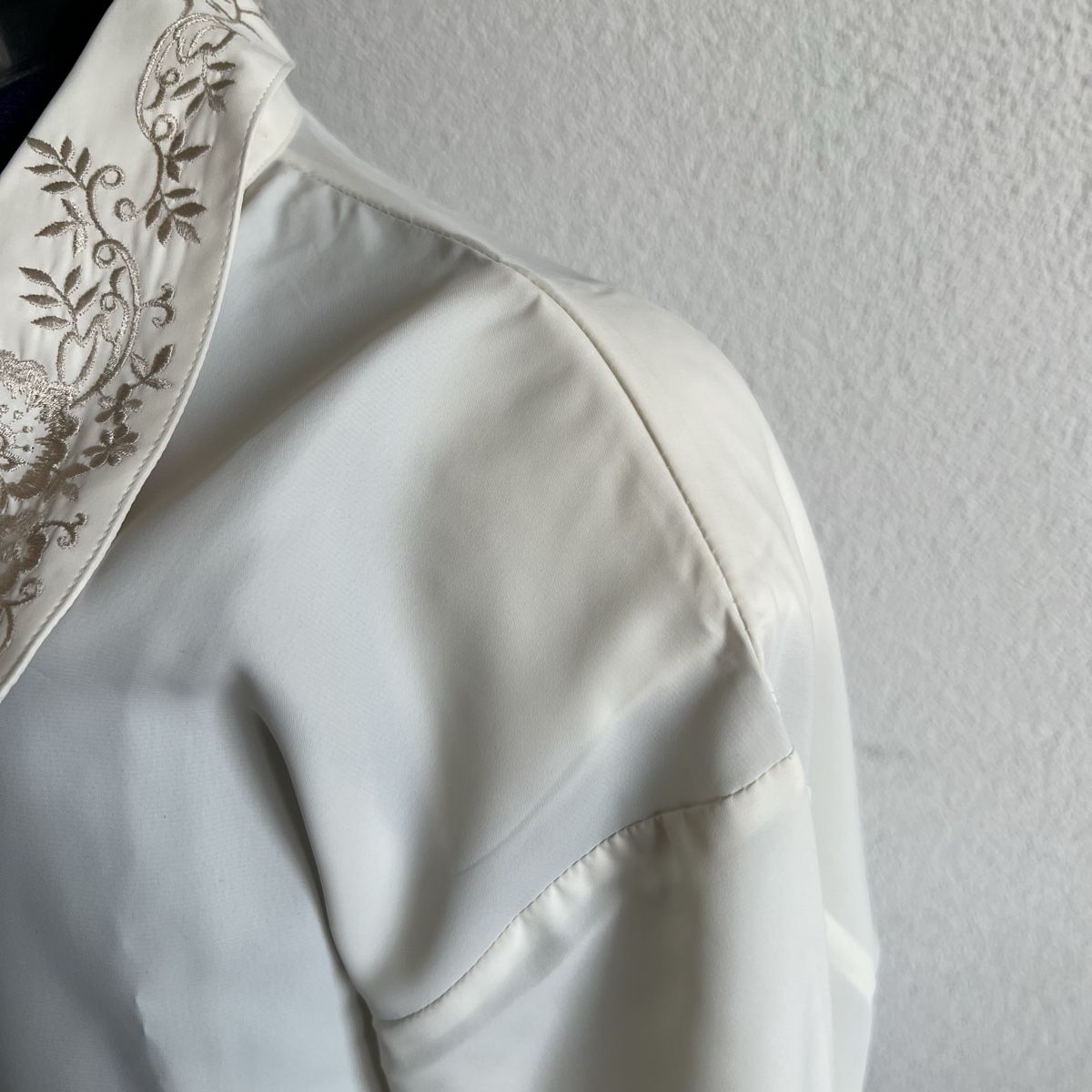 Camicette: Chemise J.CRESH Vintage Bluse Weiss S – Usato da Tagelswangen venduto da SpicyChicken 7