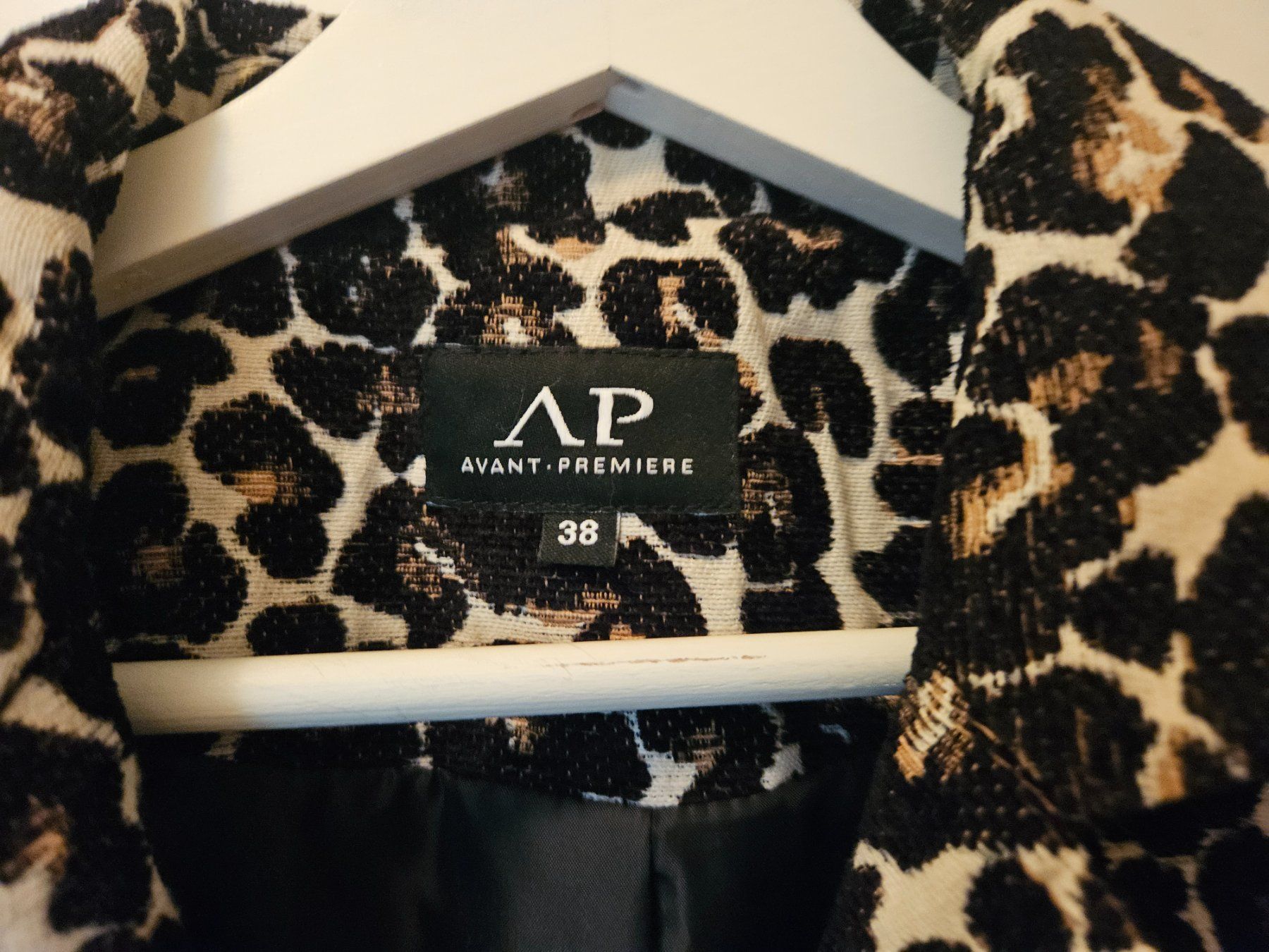 Avant Premiere Jacken: Giacca pesante maculata misto cotone AP tg.38 – Gebraucht aus Melano von H-Sara 3