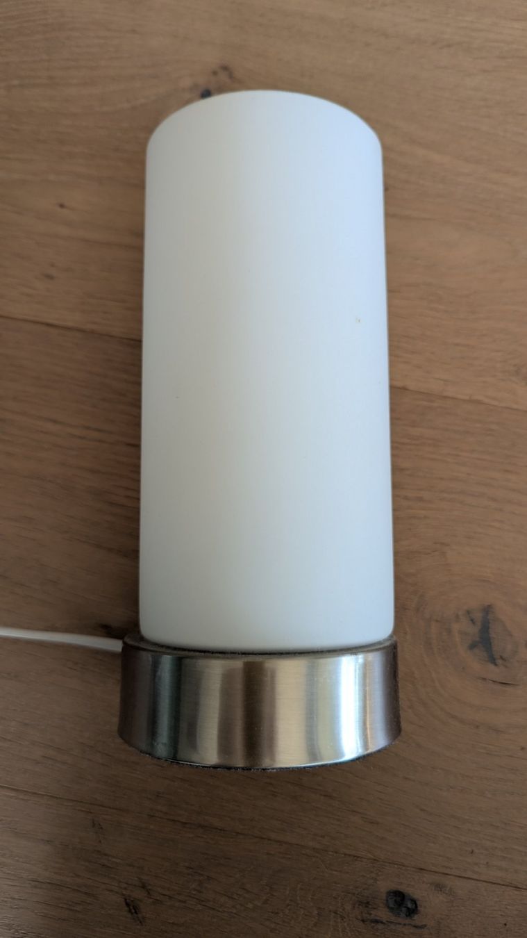 Lampade: Lampe avec ampoule LED – Usato da Neuchâtel venduto da tagtag02