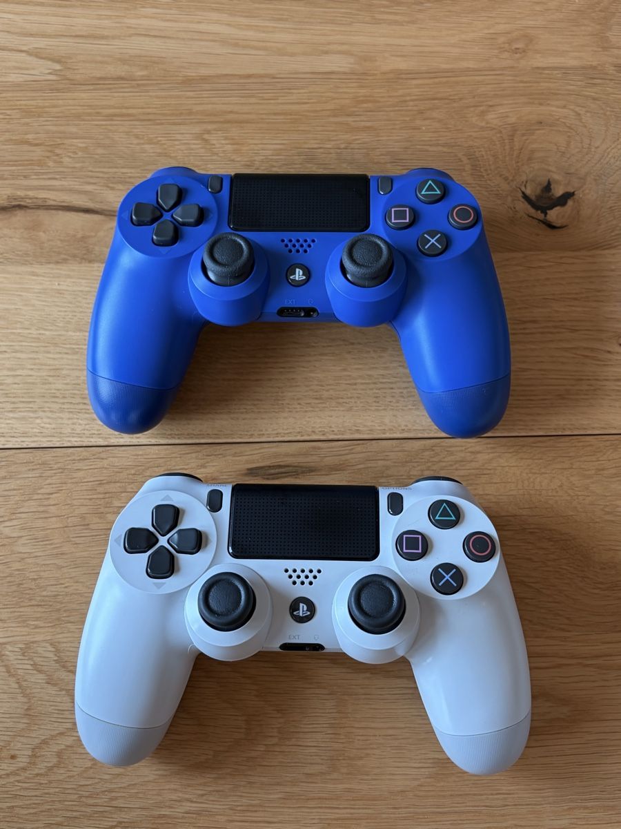 Sony Console: Sony Ps4 Pro 1TB Weiss inkl. 2 Controller & 11 Spiele – Usato da Bern venduto da cycloor 6