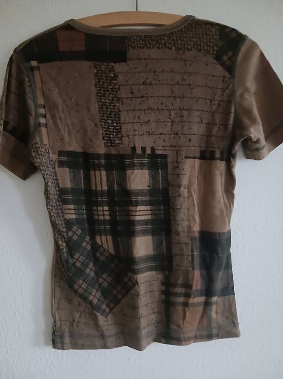 Nile T-shirt: Shirt S von Nile – Usato da Riedholz venduto da bri_fr7s 2