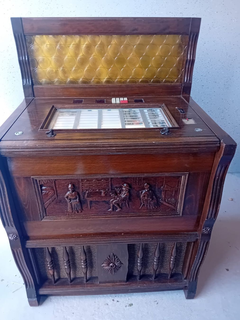 Musiktruhen: Jukebox – Gebraucht aus Chalais von ter_dq9d