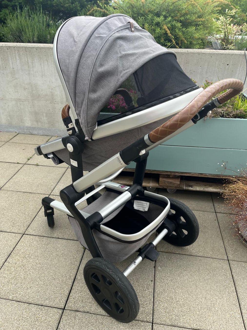 Joolz Carrozzine: Kinderwagen - Joolz Day 3 Studio - Amazing Grey – Usato da Sissach venduto da Roby_85 2