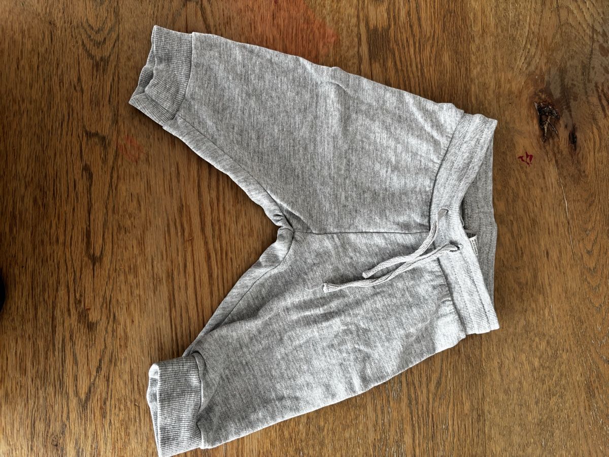 Lotti & Set di vestiti: Babykleider  – Usato da Ebikon venduto da ala_ycz5 9