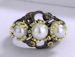 Ring mit perlen