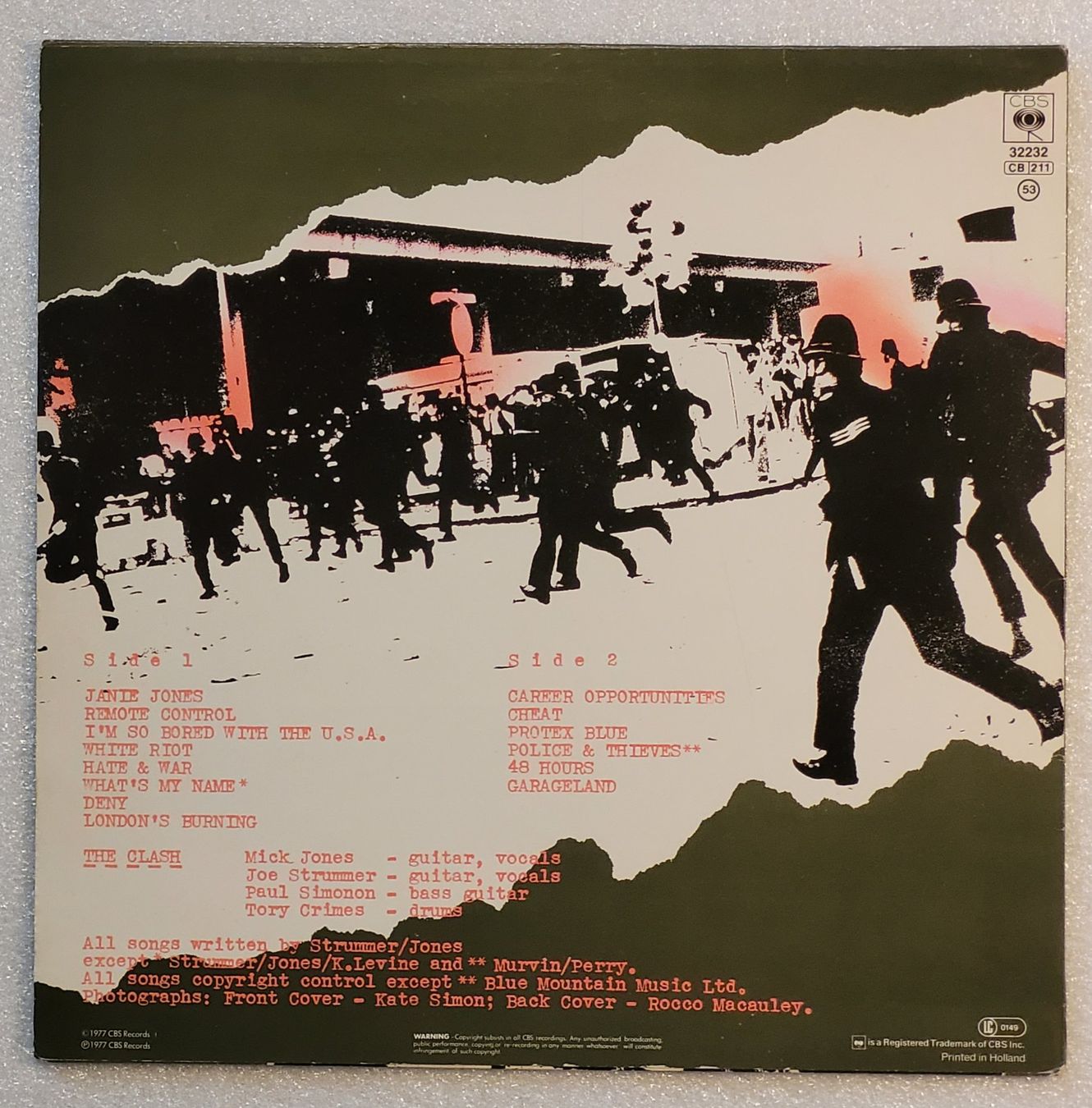Dischi in vinile: The Clash - Vinyl von 1977 – Usato da Zürich venduto da Avd 1