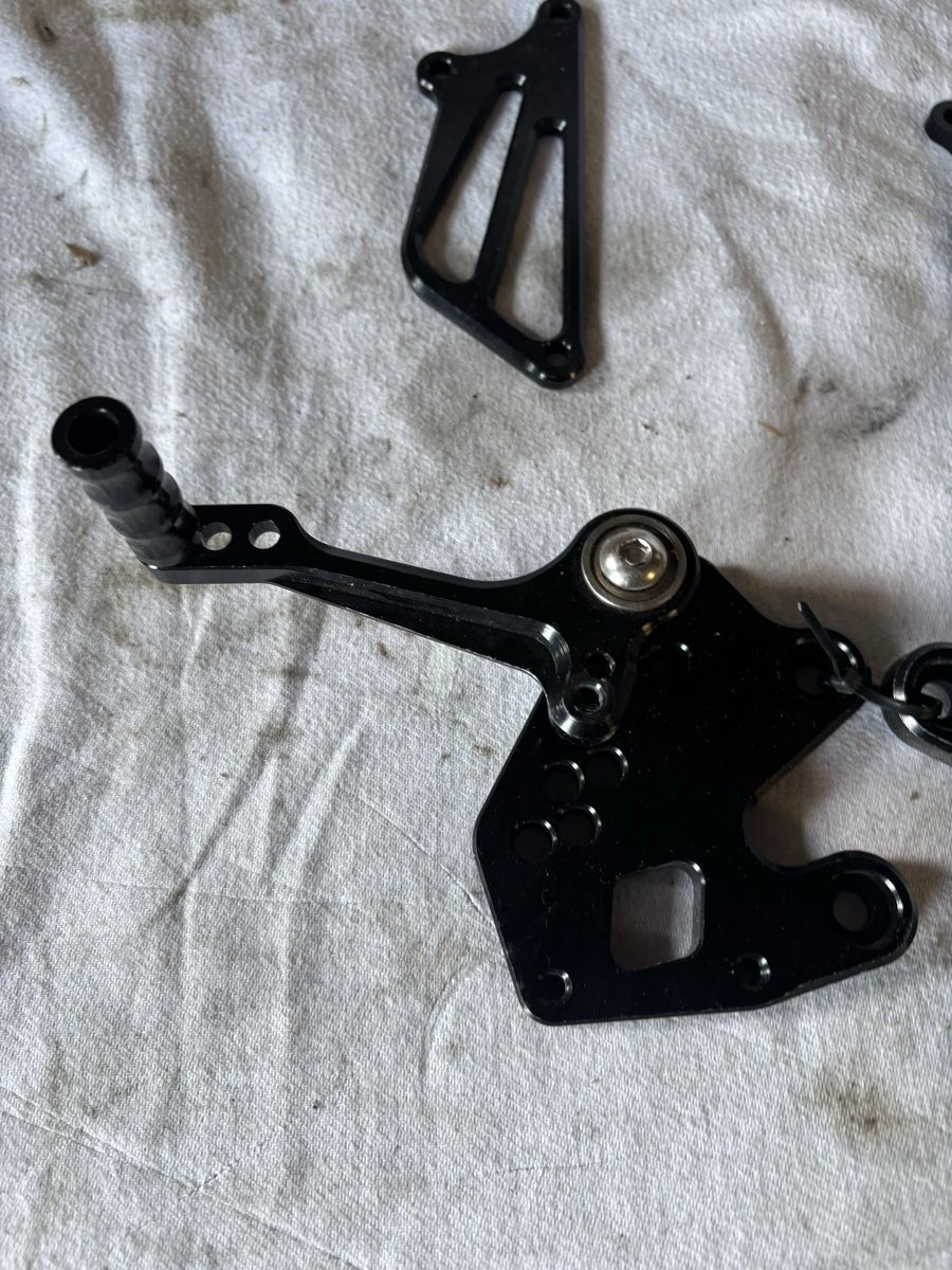 Tutti i ricambio per moto: Fussrasten – Difettoso da Schötz venduto da Harley35 3