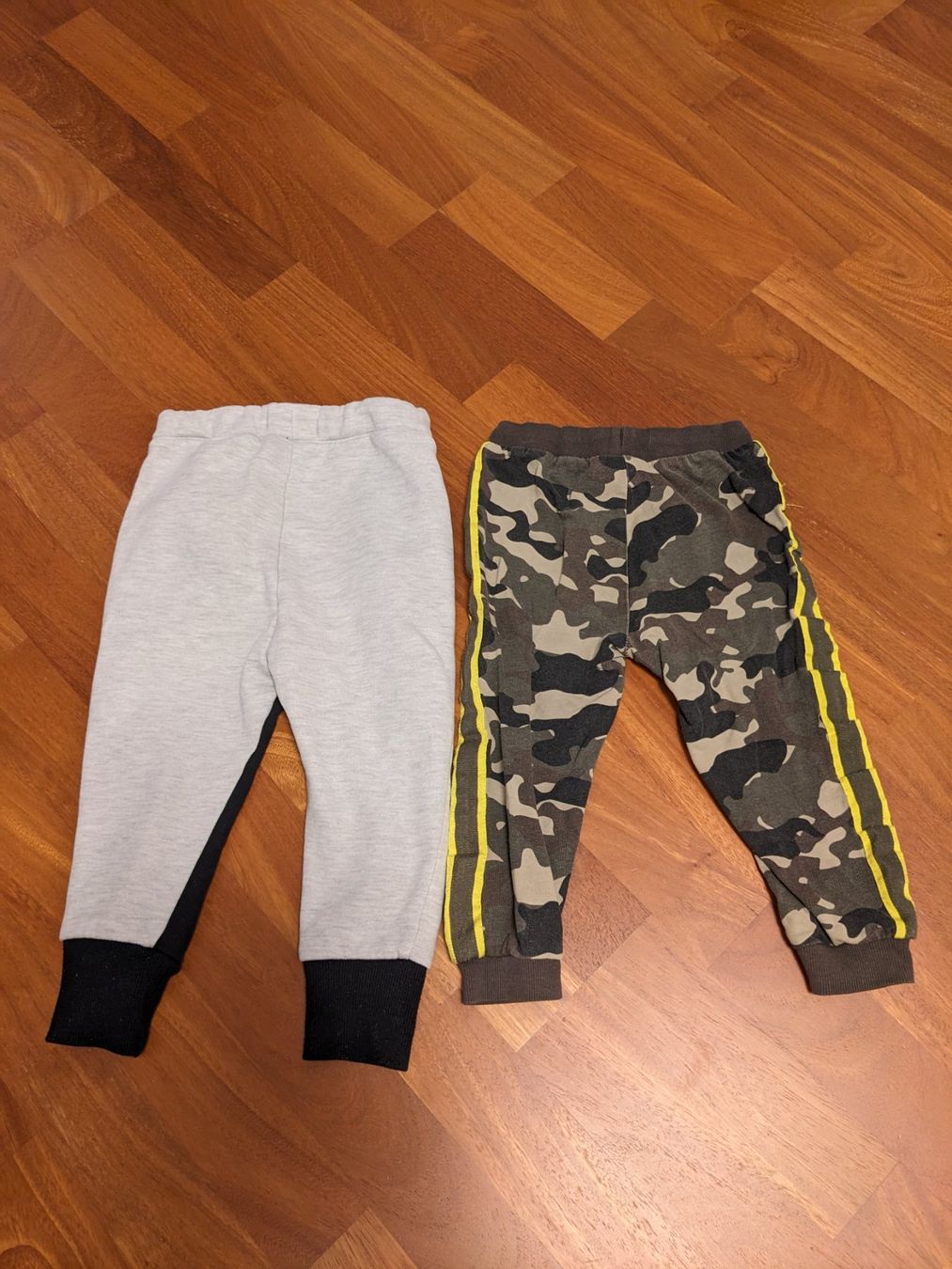 Pantaloni: Hosen Gr 92 – Usato da Einsiedeln venduto da mar_6bqc 1