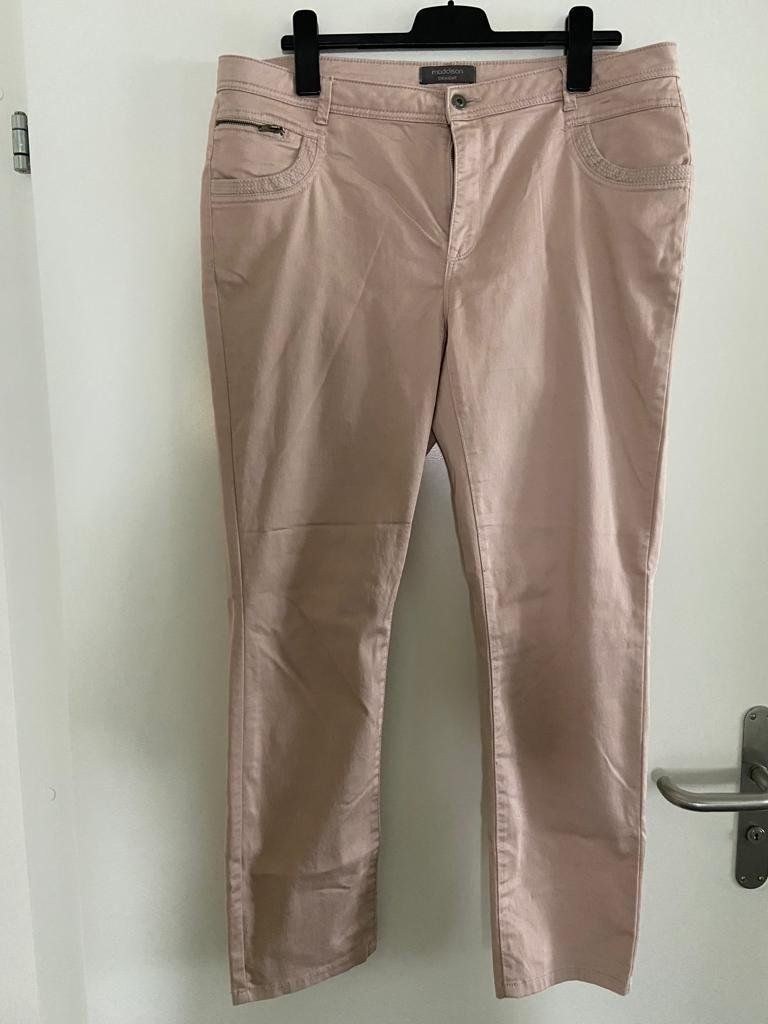 Maddison Pantaloni: Maddison Hose Gr. 42 – Usato da Thalwil venduto da Coco2025