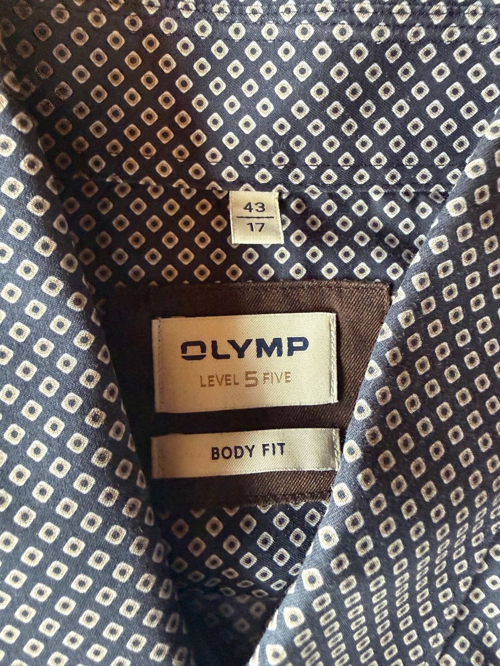 Camicie: Olymp Hemd langarm Level5Five Body Fit Gr.43 – Usato da Bubikon venduto da Comanda1 1