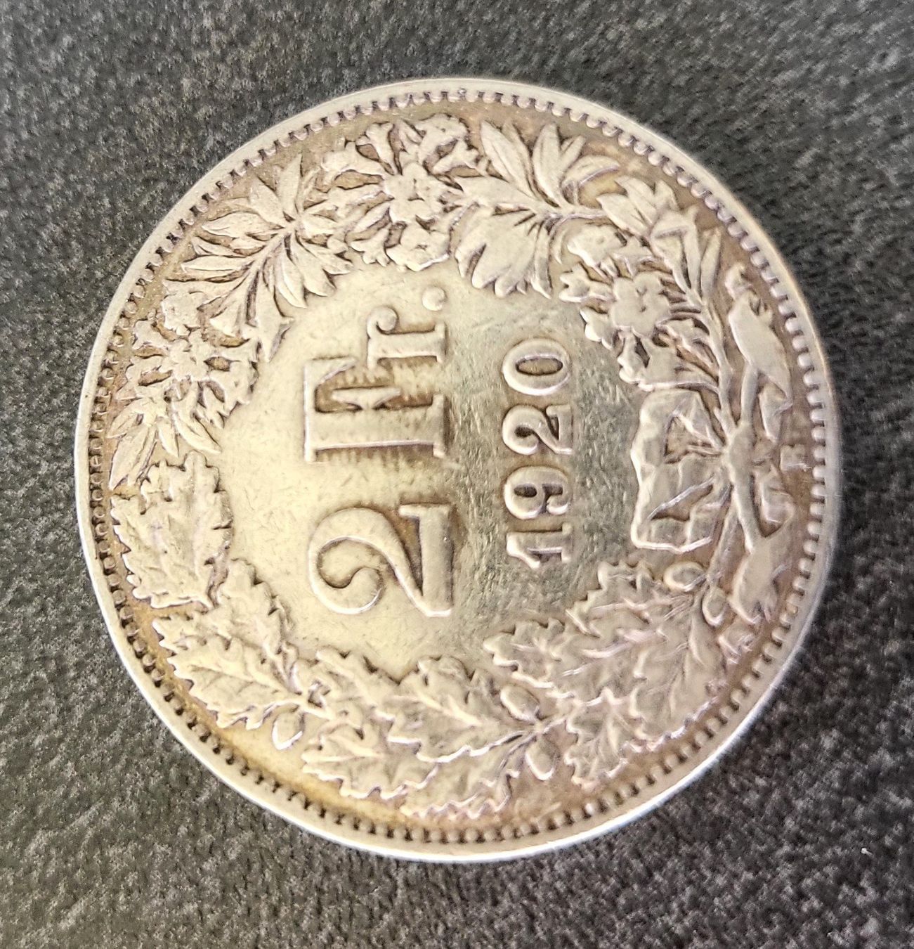 Tutti le monete: 2 FR  Münze 1920 Silber – Usato da Kriens venduto da tobi-card