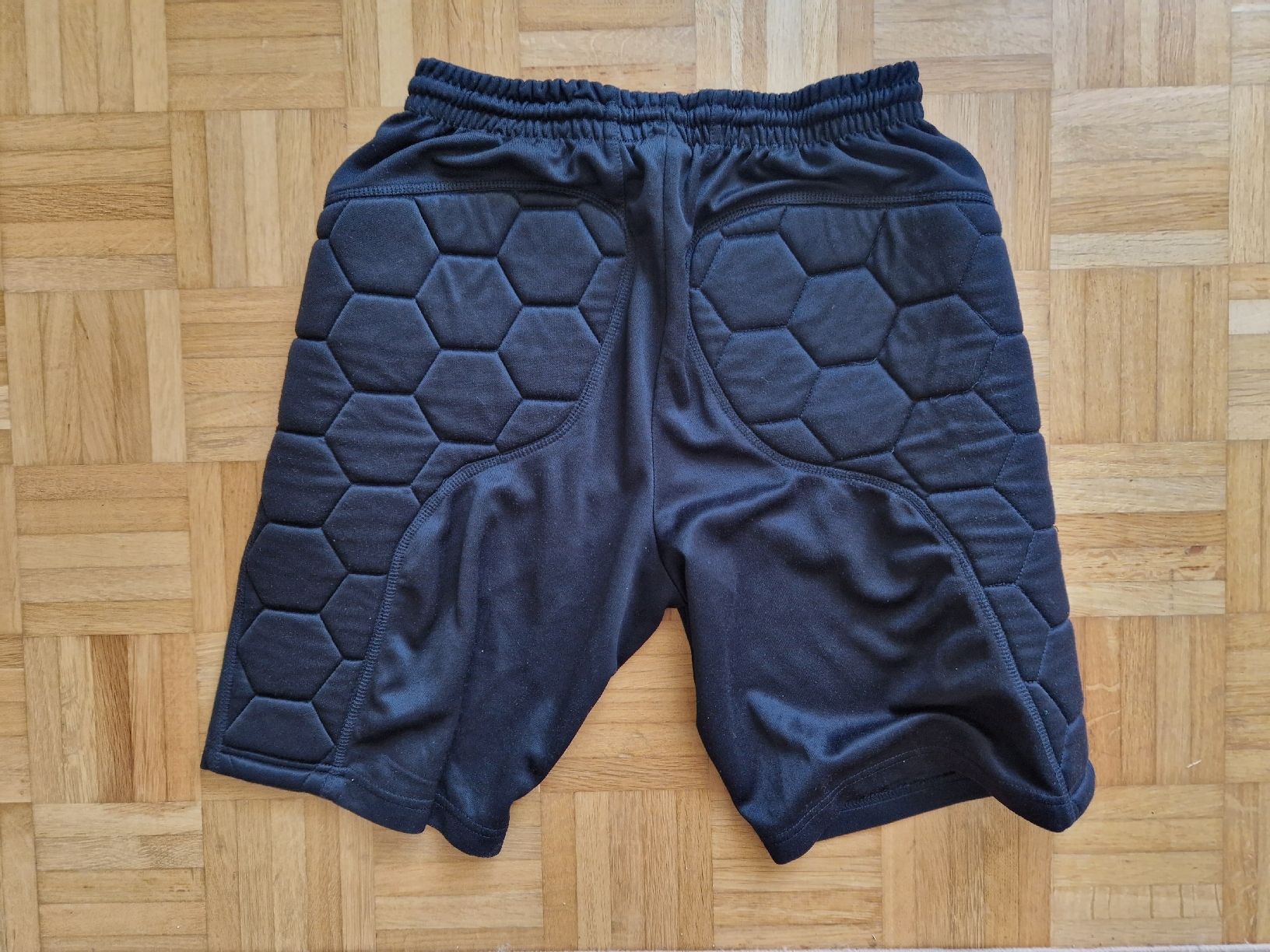 Pantaloni: Sondico Torwarthose L neuwertig – Nuovo (secondo la descrizione) da Münchenbuchsee venduto da Ludo_Braenz 1