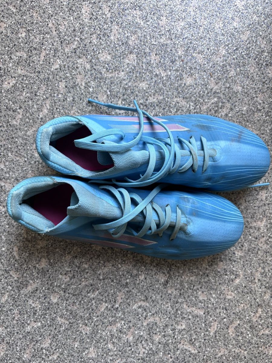 Adidas Scarpe da uomo: Fussballschuhe Adidas Gr. 40 – Usato da Zürich venduto da Astroglia