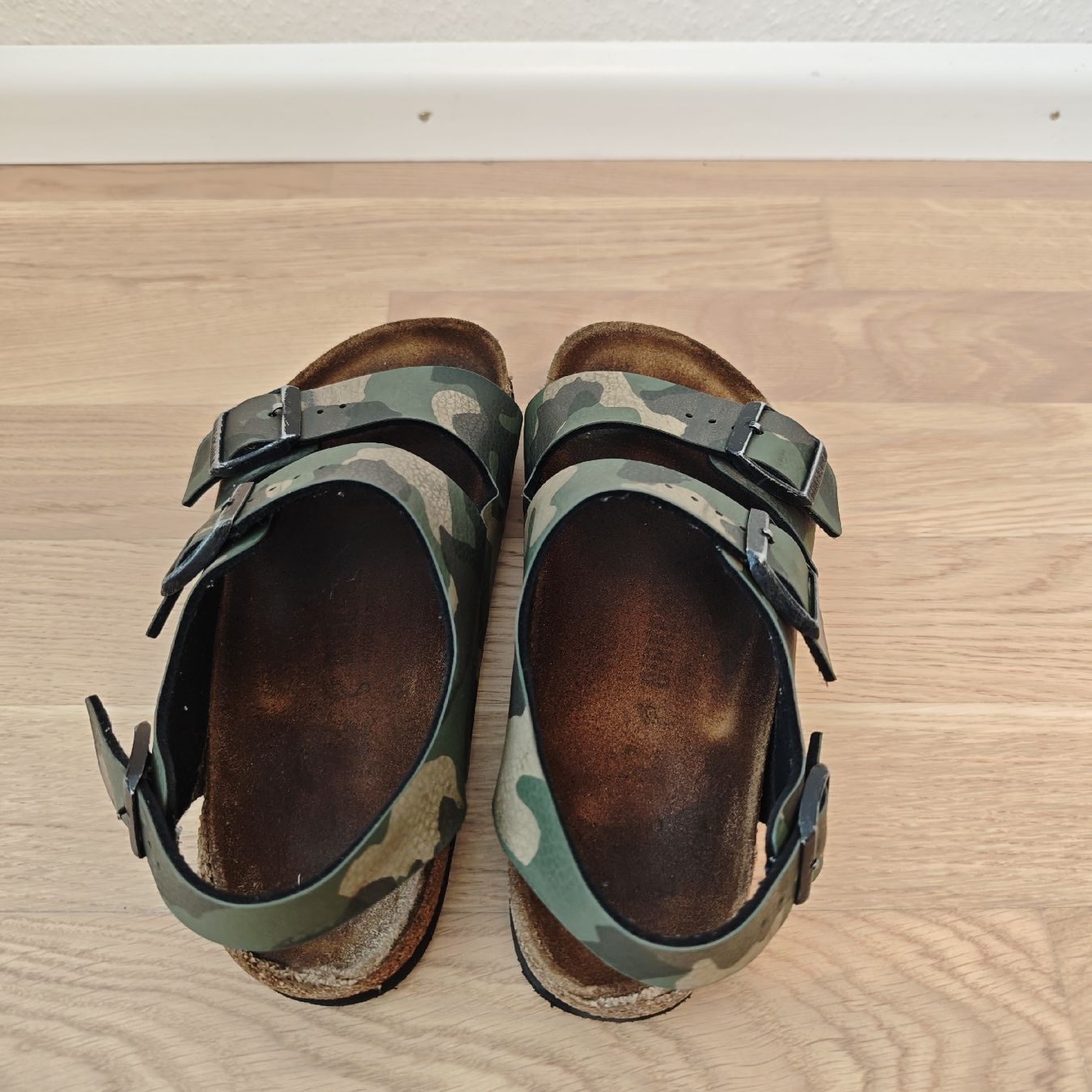 Birkenstock Schuhe für Jungen: Birkenstock 38 used  – Gebraucht aus Rothenfluh von Carly_Q 2