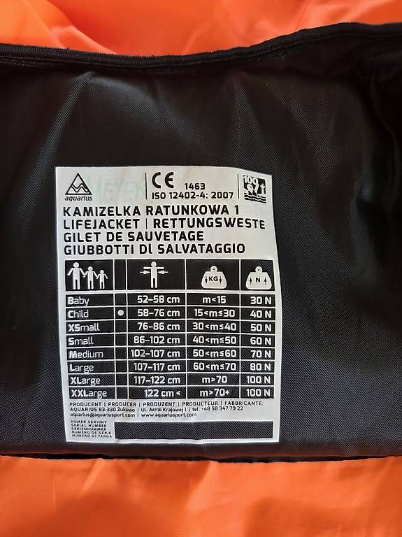 Giubbotti di salvataggio: Schwimmweste 15-30kg – Usato da Richterswil venduto da Cputoaster 2