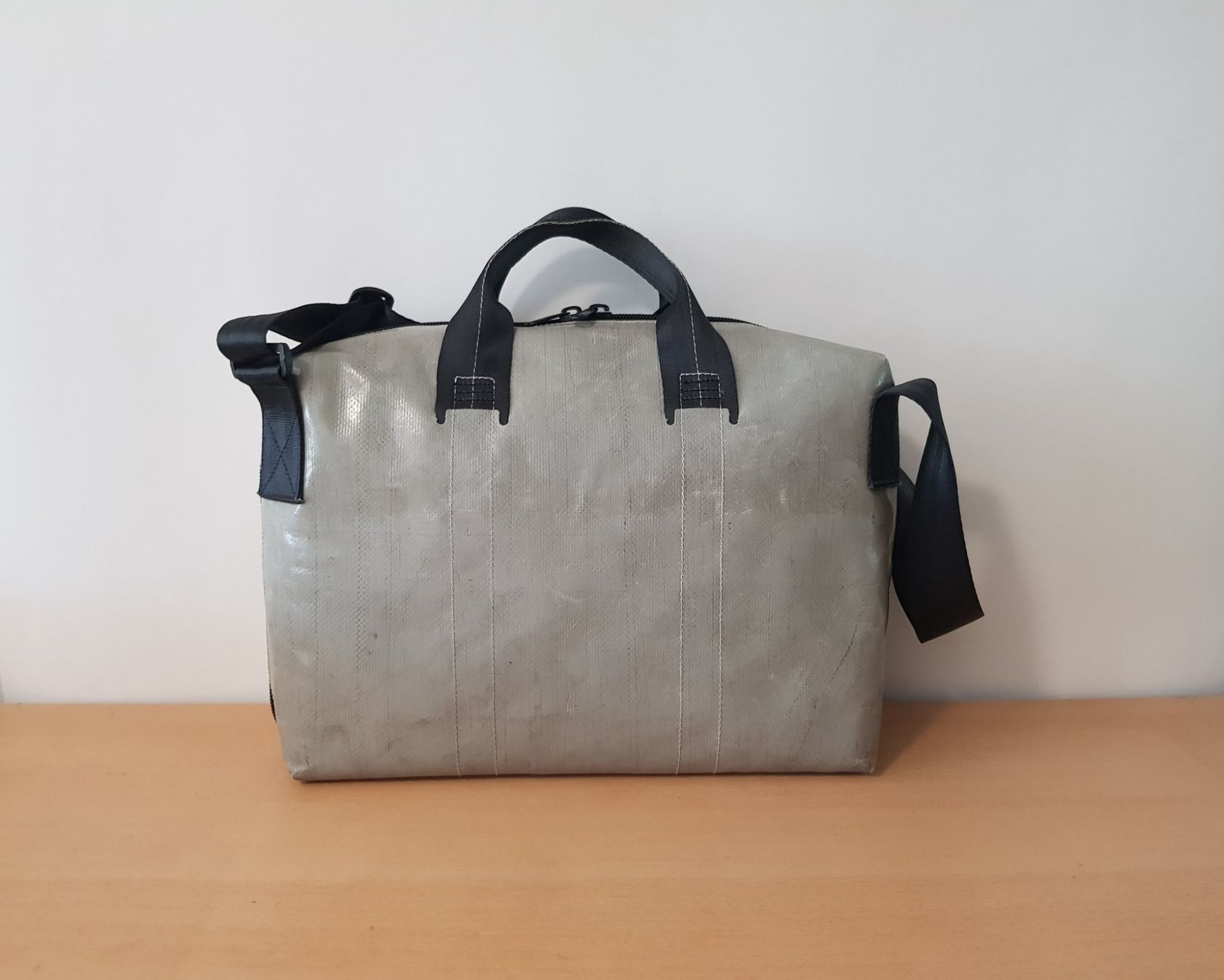 Freitag Borse: Freitag Laptoptasche F77 Ben – Usato da Basel venduto da chien008 3