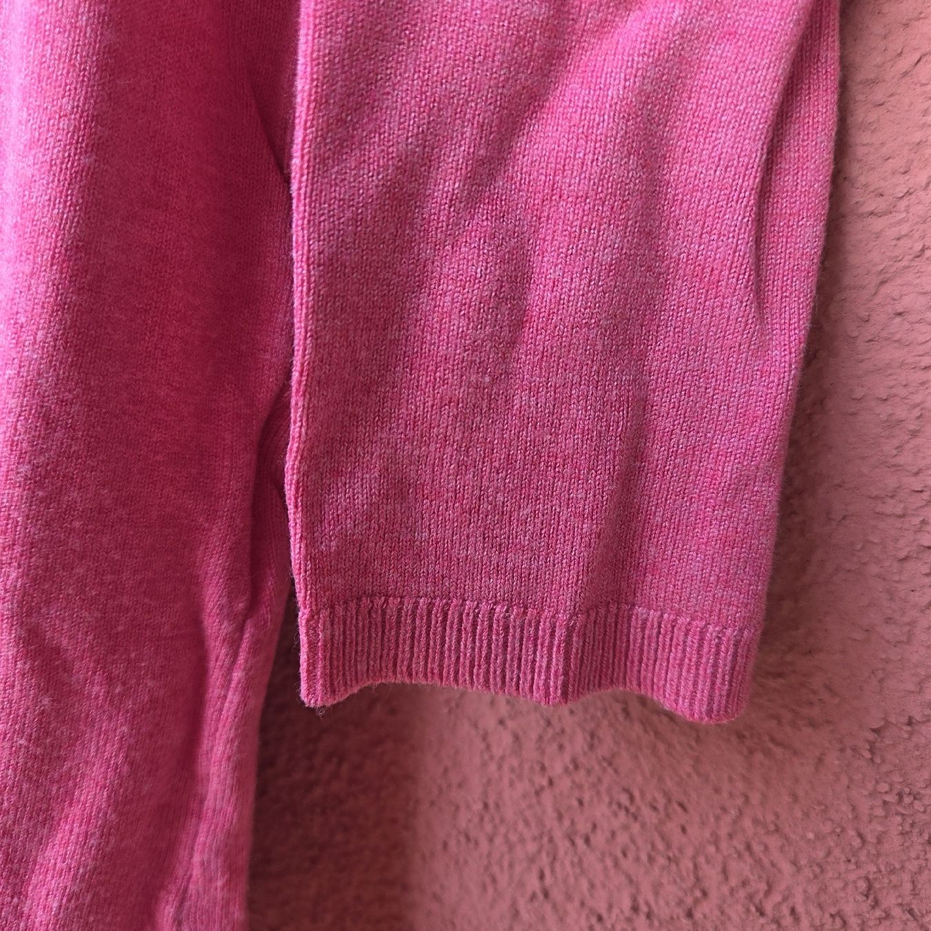 Maglioni & Felpe: Rosa Strickpullover für den Frühling, Grösse M – Usato da Subingen venduto da DENDLE20 3