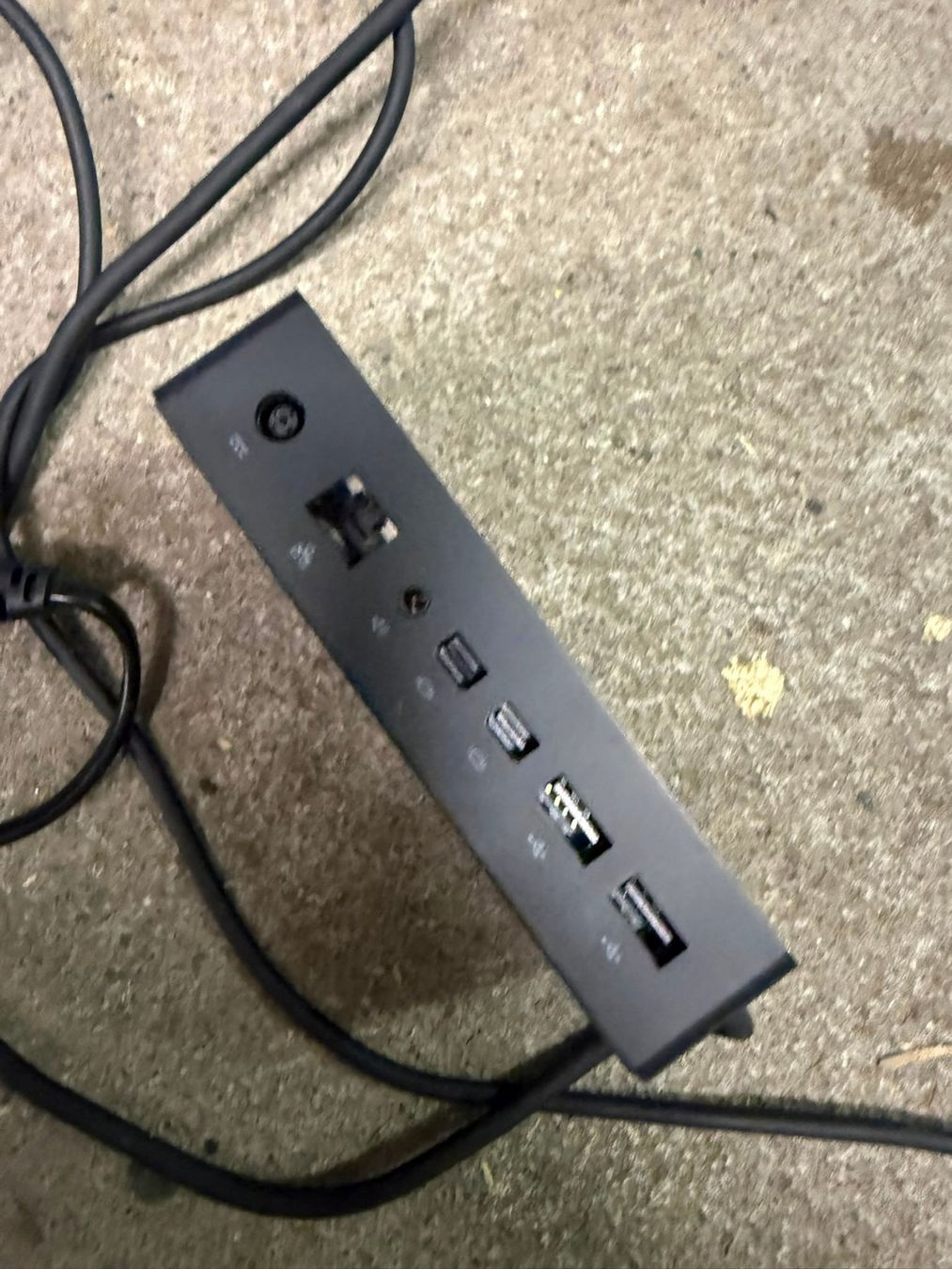 Microsoft Docking station: Original Microsoft Surface Notebook Docking Station – Usato da Bern venduto da diesdastrallala 3