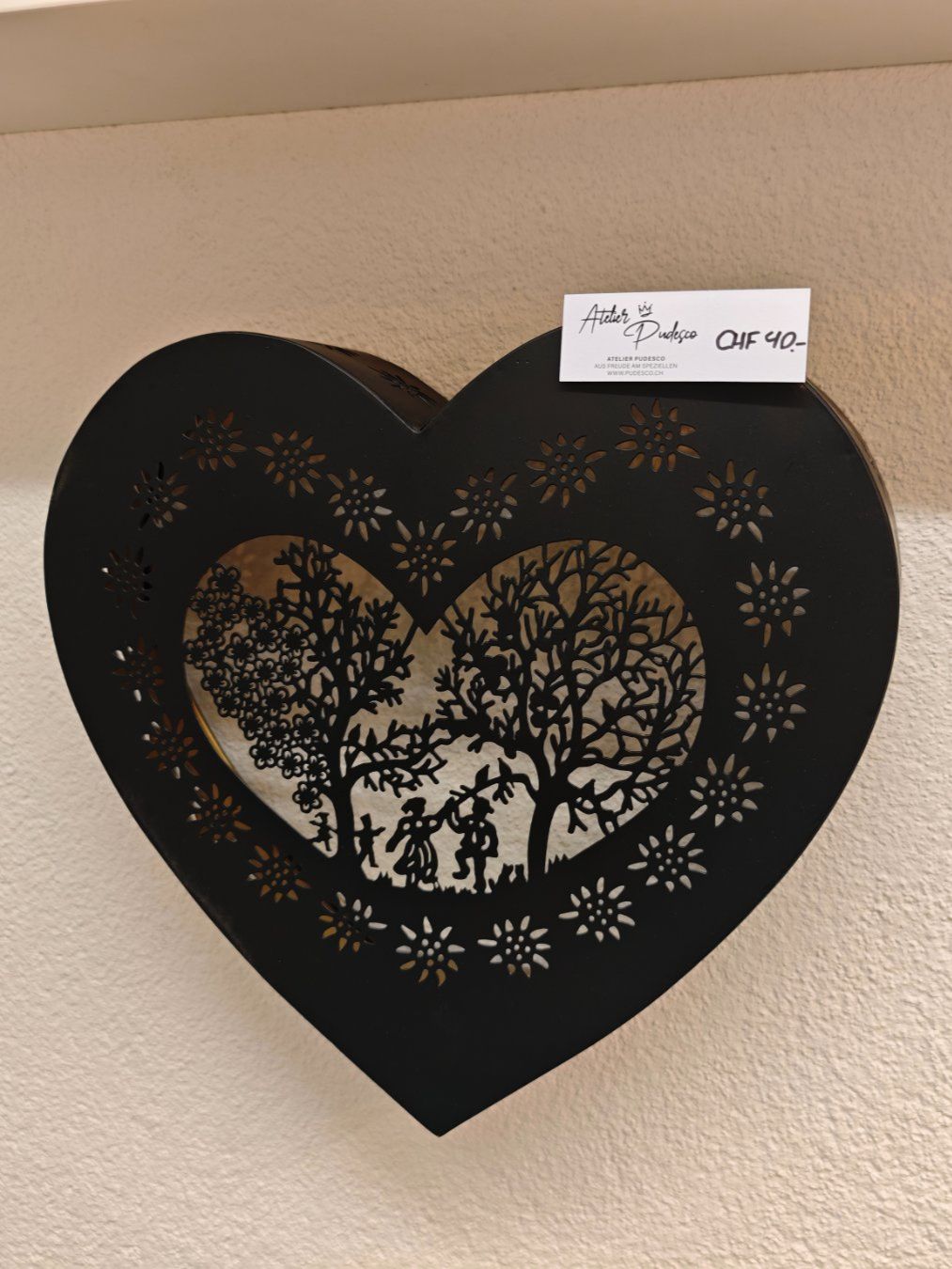 Foto & Immagini: Wandbild Scherenschnittmotiv aus Metall – Nuovo e nell'imballaggio originale da Schaffhausen venduto da AtelierPudesco 2