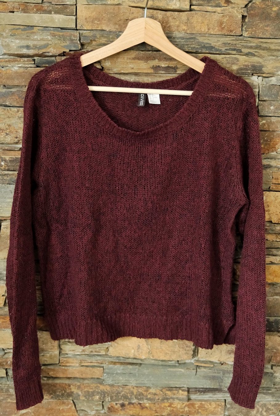 H&M Maglioni & Felpe: Pullover / Strickpullover H&M Gr. M bordeaux – Usato da Wohlen AG venduto da Exitburn