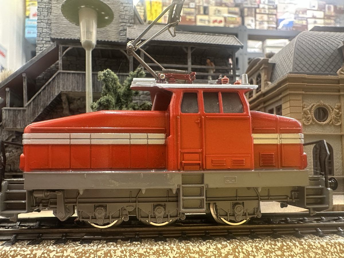 Märklin Modellini di ferrovie: Märklin 3044 EA 800 Werkslok – Usato da Lupsingen venduto da New-Haven 1