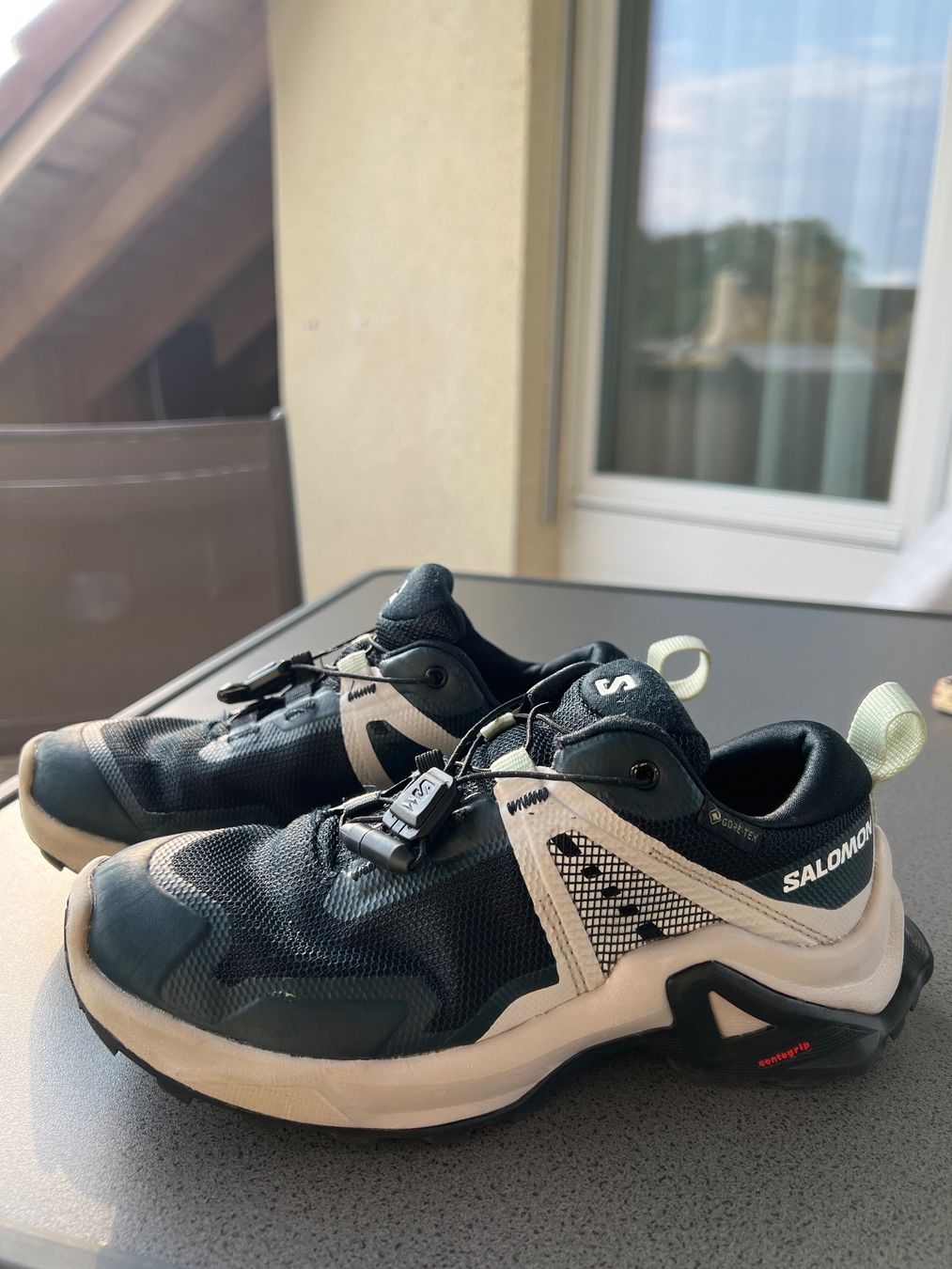 Salomon Scarpe per ragazzi: Salomon Kinder Schuhe Grösse 32 – Usato da Winkel venduto da Tilivika 1