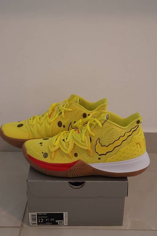 Spiele: Nike Kyrie 5 SpongeBob SquarePants (full collection) – Gebraucht aus Pregassona von samdl518 1