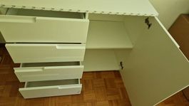 Belle commode blanc laqué 