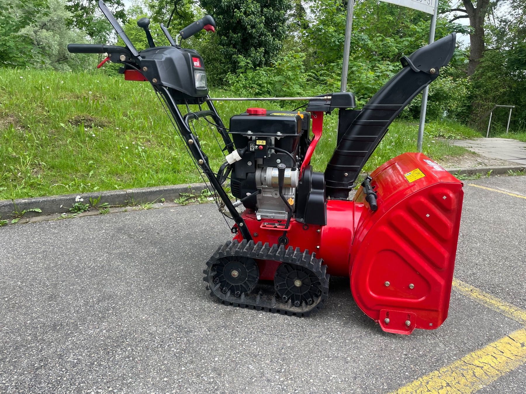 Mtd Tutte le macchine: Schneefräse Raupen Mtd – Usato da Urdorf venduto da mol_2qc8 2