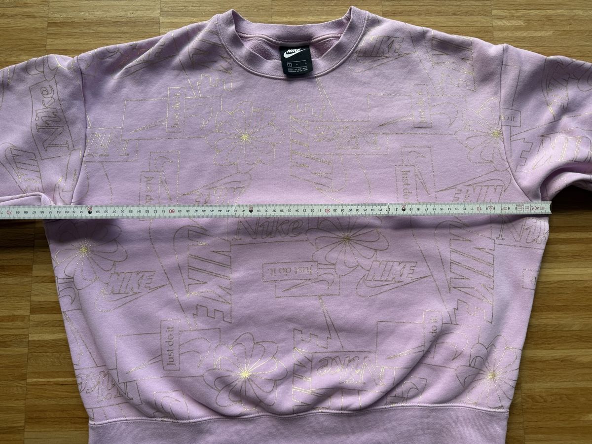 Nike Maglioni & Felpe: Nike Vintage Pulli – Usato da Uster venduto da maede8610 3