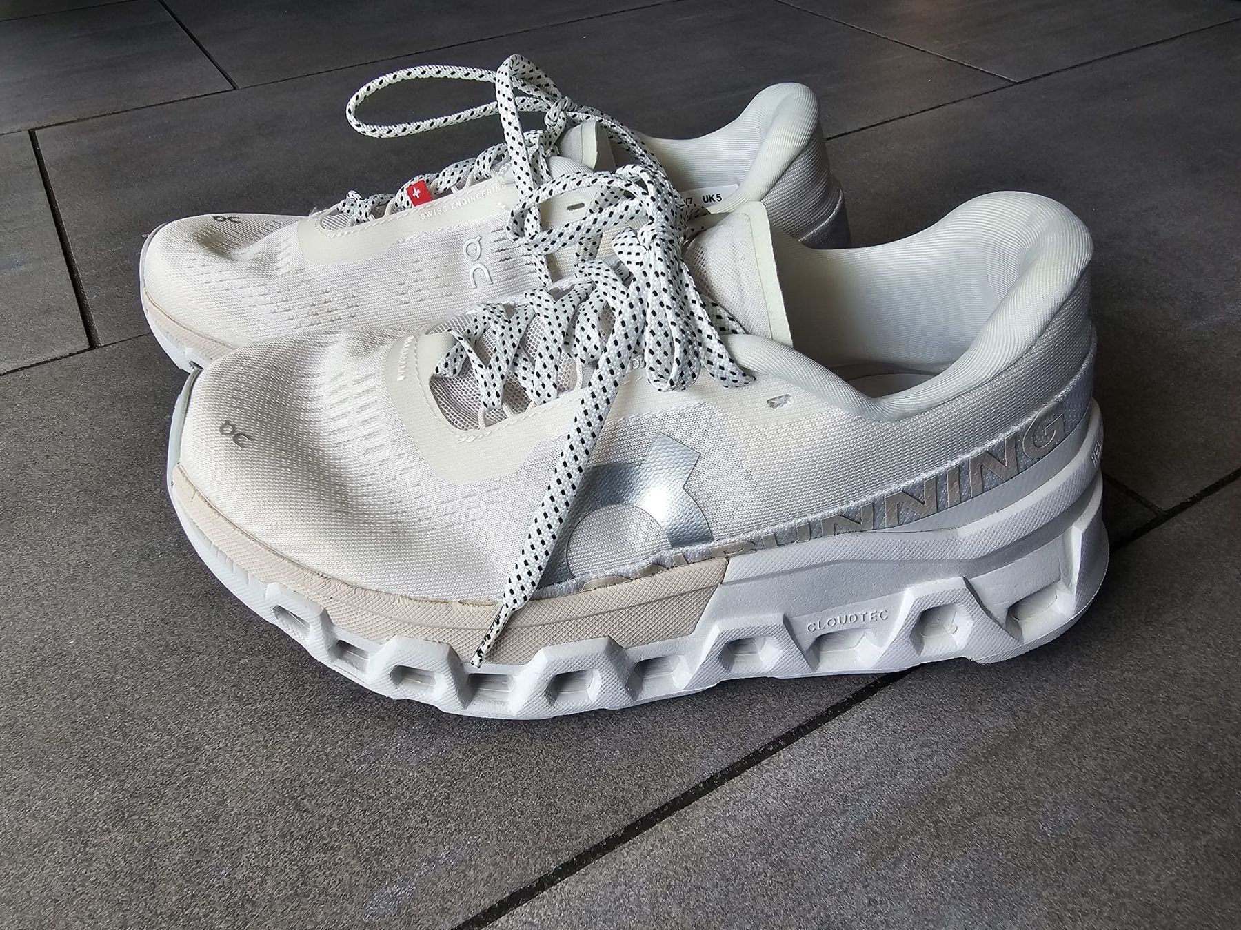 On Scarpe da donna: On Cloud 38 Cloudmonster – Usato da Rickenbach LU venduto da Totoro14 1