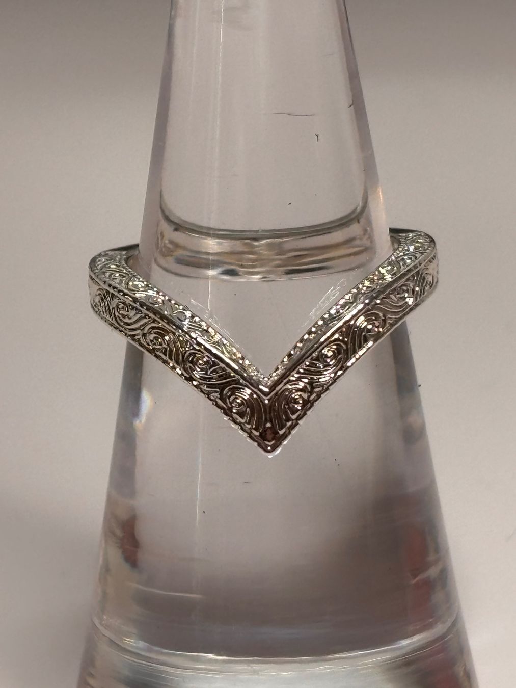 Anelli: Bague chevron, motif gravé. Élégance assurée! – Nuovo (secondo la descrizione) da Lausanne venduto da mel2dreams 2